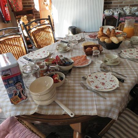 De Turfstaeker Bed & Breakfast Ospel Bagian luar foto
