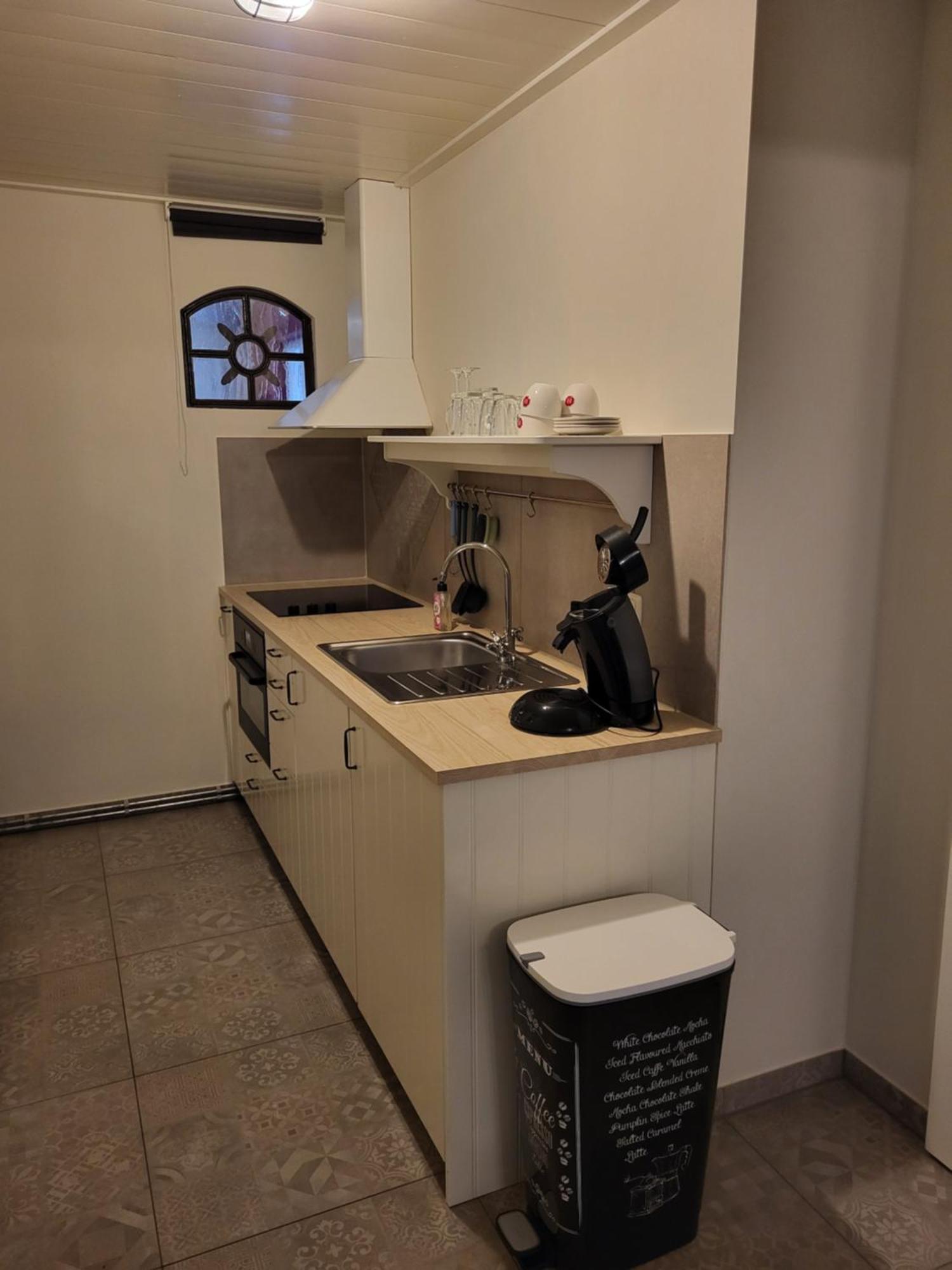 De Turfstaeker Bed & Breakfast Ospel Bagian luar foto