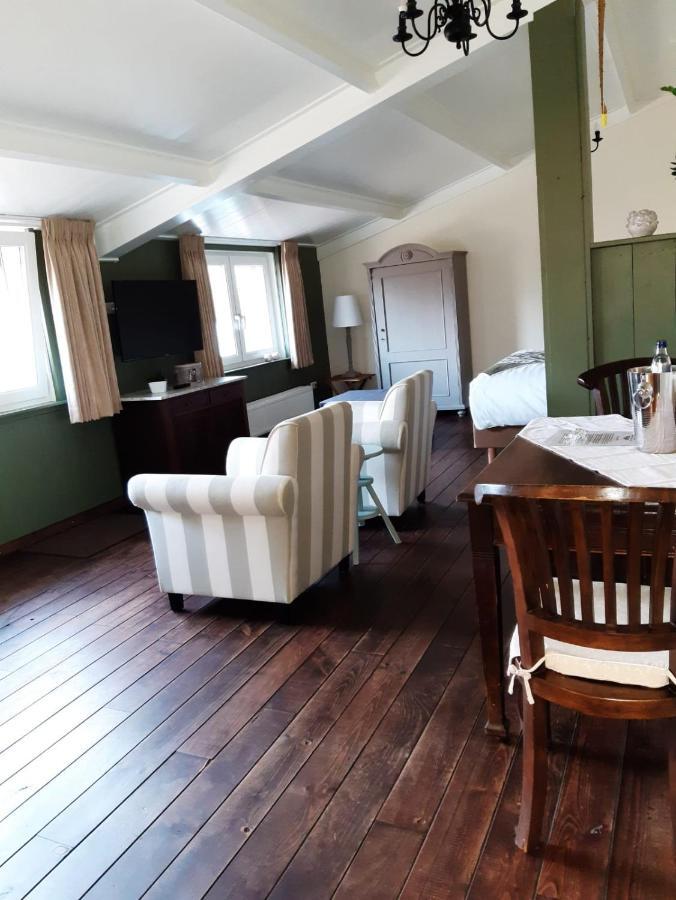 De Turfstaeker Bed & Breakfast Ospel Bagian luar foto
